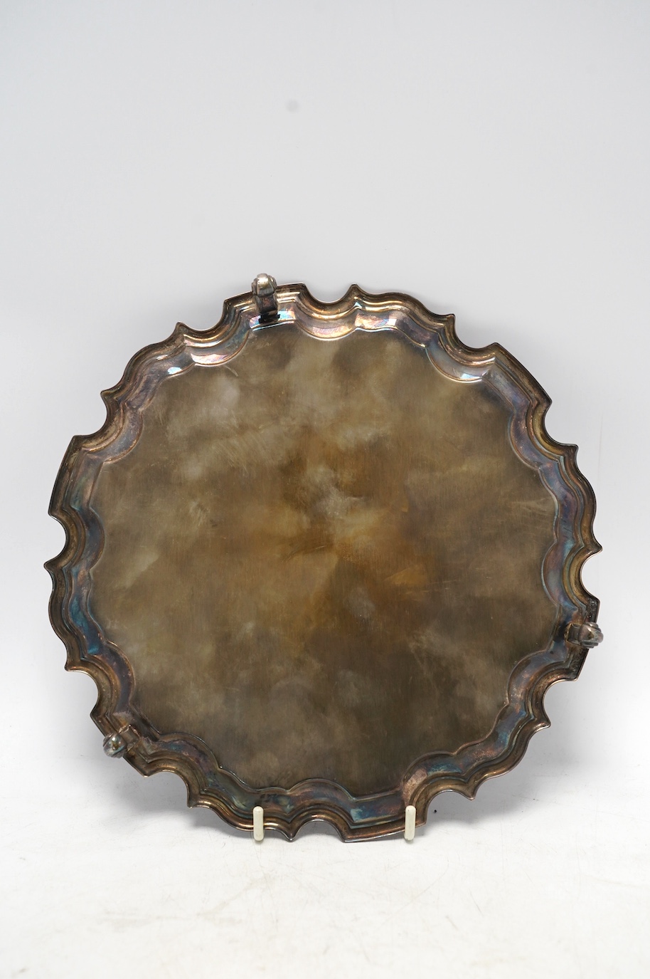 A modern silver waiter, Carrs of Sheffield, Sheffield, 20.2cm, 1993, 11.4oz. Condition - good
